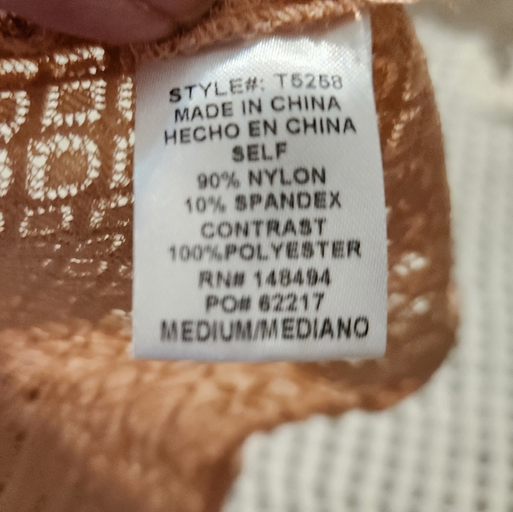 Nwt Charlotte Russe Coquette Lace top - Picture 9 of 10